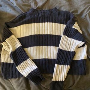 American eagle knit sweater